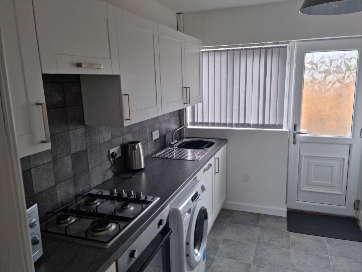 3 Bedroom House-Элсмир-Порт Экстерьер фото